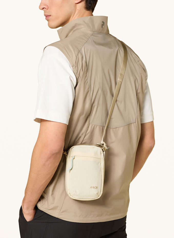 AEVOR Easy PouchBeige Off-White von baesiq GmbH - a FOND OF Group Company - Nur €29! Entdecke mehr bei Fachcenter Wagner