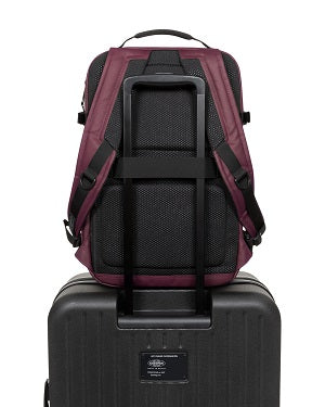 EASTPAK Tecum M Authentic Original CNNCT Top Fig