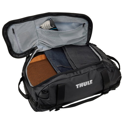 Thule Chasm 40L duffel bag olivine